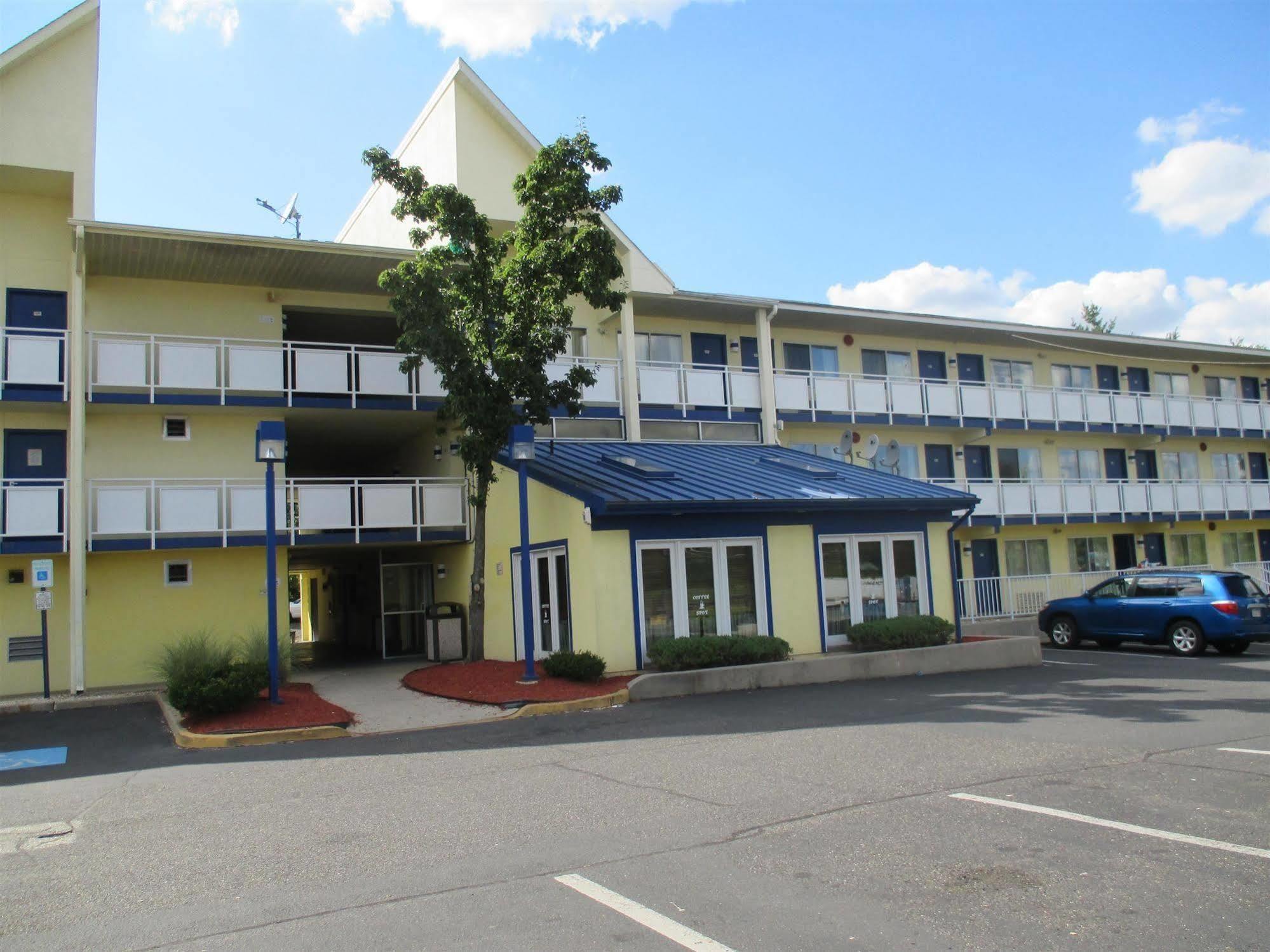 Rodeway Inn Brooklawn Eksteriør bilde